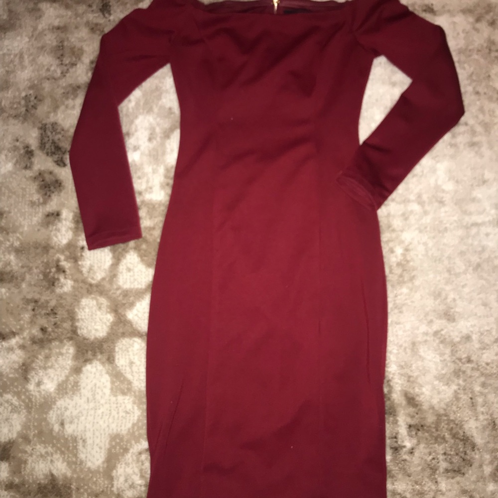 WINE RED BACKLESS OFF-THE-SHOULDER DRESS